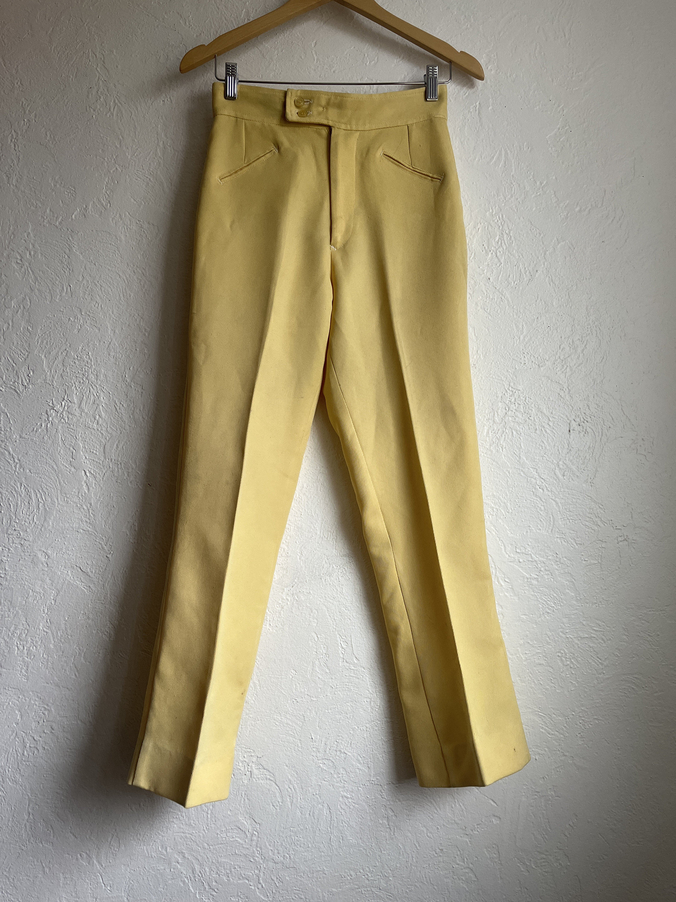 Buy Yellow Trousers & Pants for Men by Hangup Trend Online | Ajio.com