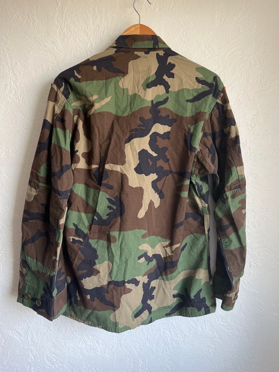 Vintage US Army camouflage field coat - image 5