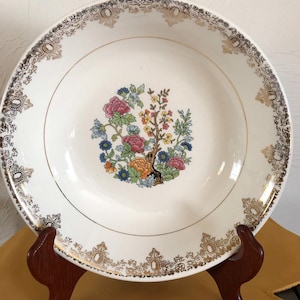Sheffield Pottery Inc., Fine China, Indian Tree Pattern Round Serving Bowl decorated in 23 KT Gold, dating prior to 1999. Made in USA.