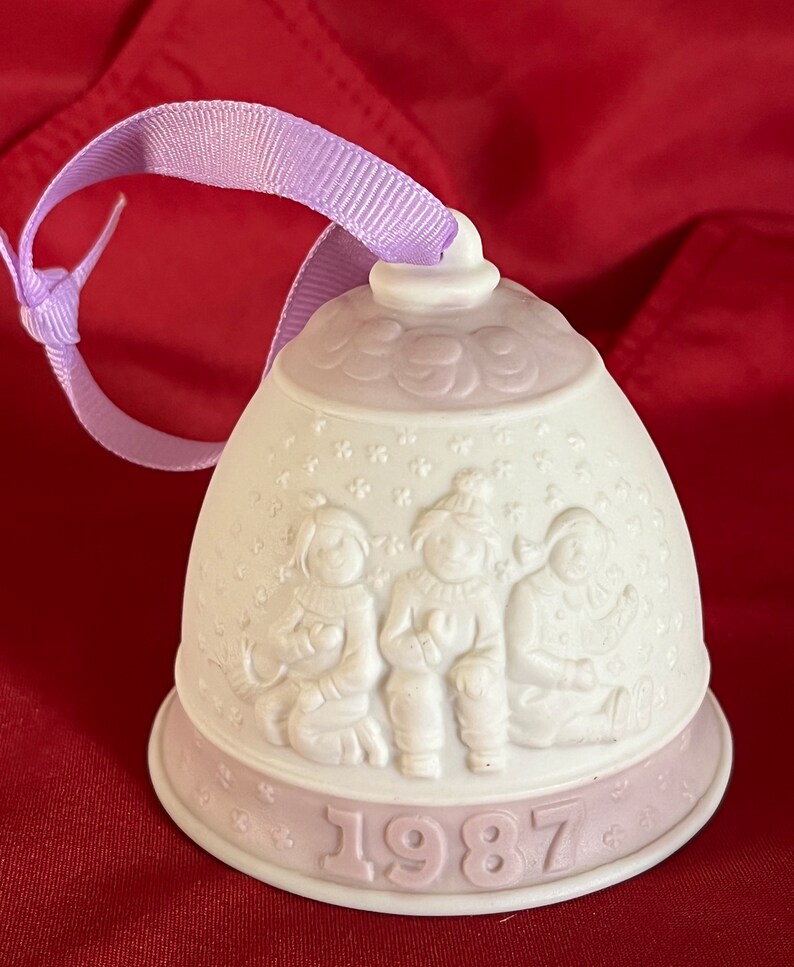 Lladro Christmas Bell, Dated 1987. Handmade in Spain of Porcelain