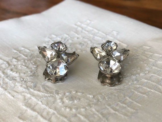 Vintage Clip On Clear Rhinestone Earrings Vintage… - image 3