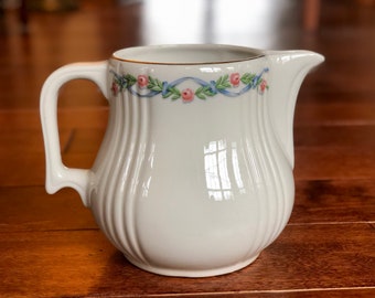 Vintage Retro Hall's Superior Kitchenware 64 Oz Radiance #5 Ribbed Ceramic Jug Pitcher Wildfire Pattern Vintage  Pitcher Retro White Pitcher