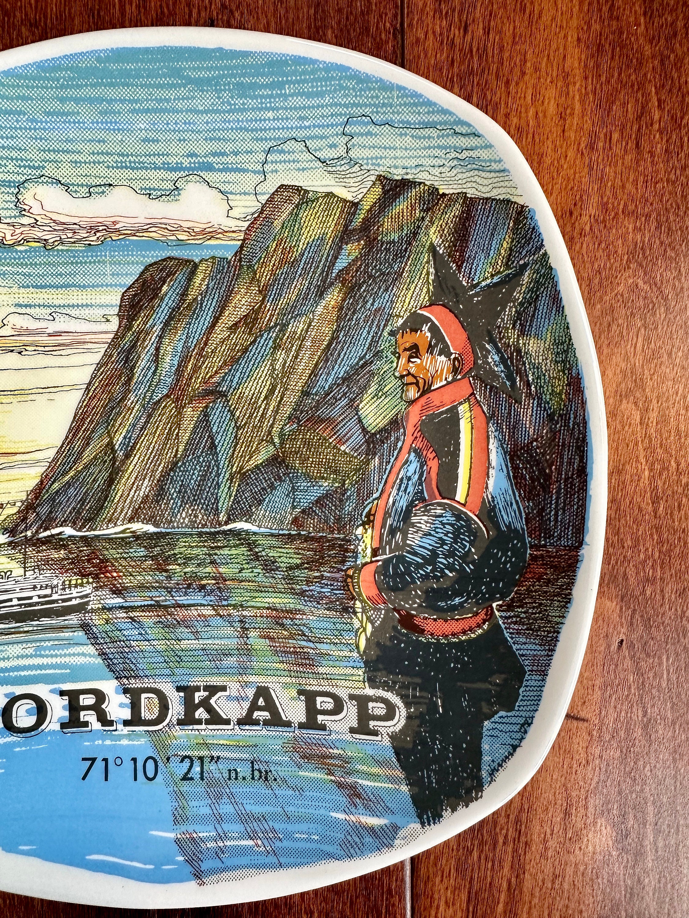 希少　北欧　Figgjo フィッギオ　 壁掛け　まな板　ノルウェー　陶板絵 Vintage Figgio Norway Nordkapp Decorative Wall Plate Retro Figgio