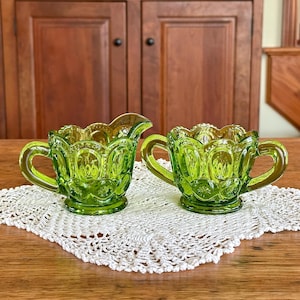 レアビンテージ　イギリスシラムSirram　サンドイッチBox　クリームイエロー Vintage Set LE Smith Moon and Star Green Creamer and Open Sugar