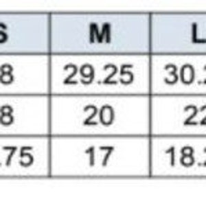 May include: A size chart with measurements for clothing. The chart includes sizes XS to 4XL. Measurements are provided for body length, body width, and sleeve length in inches.