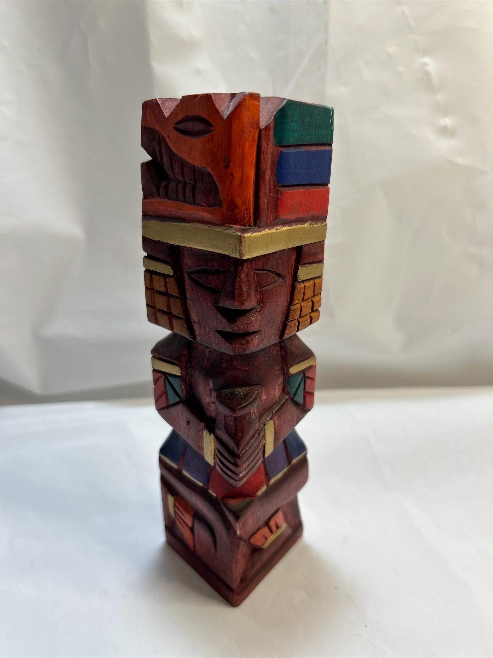 Silver tone chrome mayan / Aztec totem on red genuine vintage leather be… History Aztec Maya Mesoamerica Totem Medicine Man Artifact  main image 2