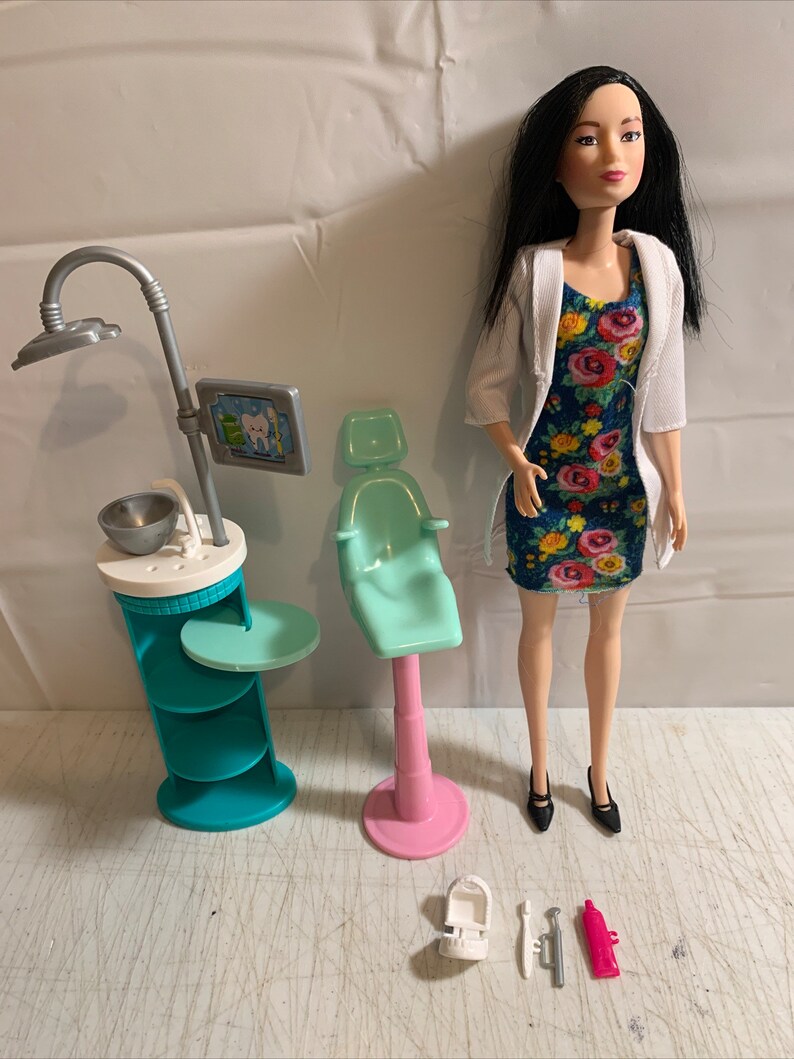 Barbie Careers 12 Figure Dentist W/ Accessories FXP17 No Etsy