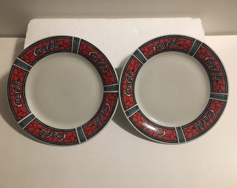 2 Cola Coca Cola Jahrgang 1996 7 1/2 in Salat Teller Gibson Ware