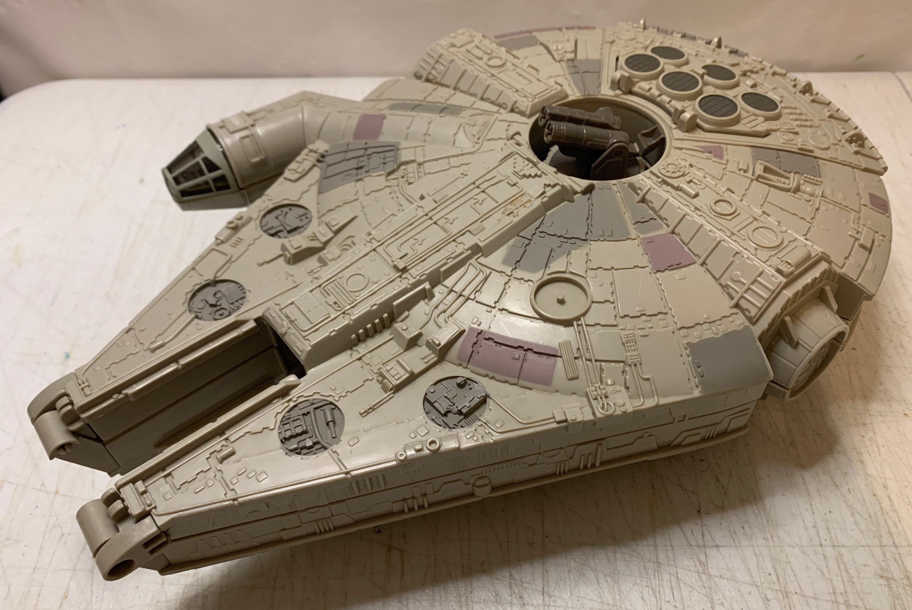 1995 Galoob Micro Machines Star Wars Millennium Falcon Sold as is