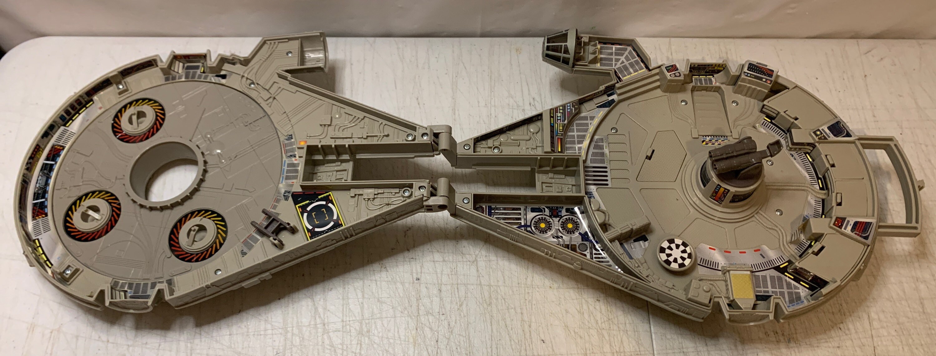 1995 Galoob Micro Machines Star Wars Millennium Falcon Sold as is T400 - Etsy 1995 Galoob Micro Machines Star Wars Millennium Falcon Sold as is T400 - Etsy