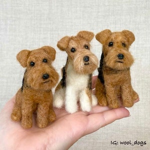 1 x Welsh terrier or Fox terrier sculpture, 8-11 cm