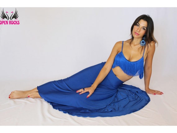 Abito completo per danze orientali blu elettrico con frange nel reggiseno Gonna lunga e crop top imbottito per pratica danza del ventre Etsy Italia