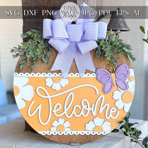 Accroche-porte de bienvenue SVG, fichier découpé au laser floral et papillon, signe rond printemps, SVG Glowforge, Xtool, décoration de ferme