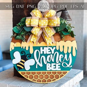 Hey Honey Bee deurhanger SVG, honingraat rond bord lasergesneden bestand, decor boerderij, Glowforge en Xtool SVG