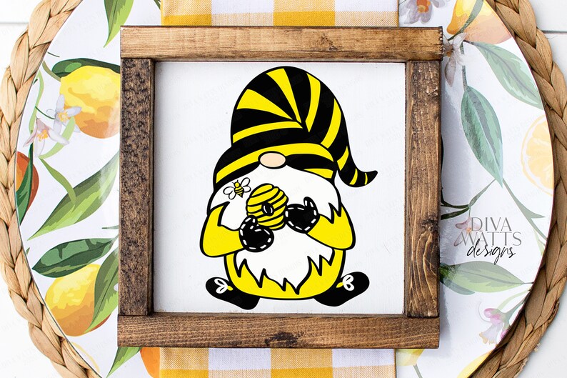 Download SVG Bumble Bee Gnome Cutting File Artwork Buzz Honey | Etsy
