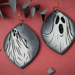 Ghost Earrings SVG For Laser Earrings With Ghost Face for Halloween Earrings For Glowforge Scary Earrings SVG Halloween Ghost Earrings