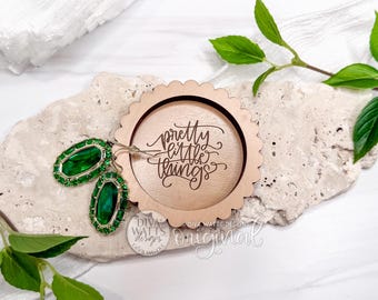 Pretty Little Things Jewelry Dish SVG – Scalloped & Plain Circle Laser Cut File for Glowforge xTool OMTech, Trinket Tray SVG for Makers