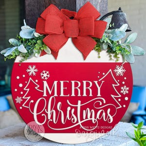Colgador de puerta redondo navideño SVG / Archivo de corte láser de árbol y copo de nieve en capas para Glowforge, xTool y OMTech