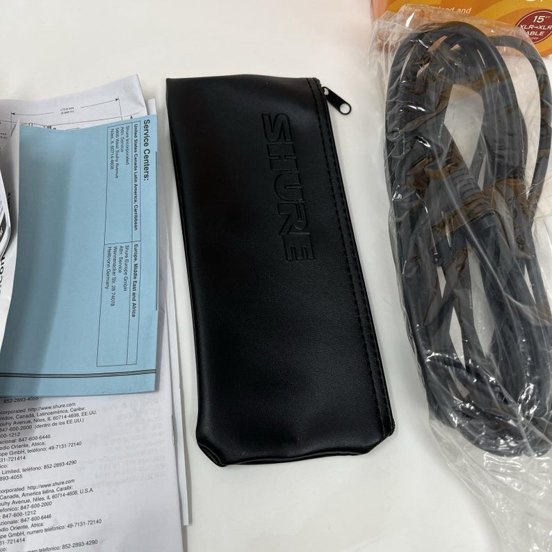 Shure SV200 Vocal Microphone with On/Off Switch, 15ft XLR Cable, Pouch & Clip image 7