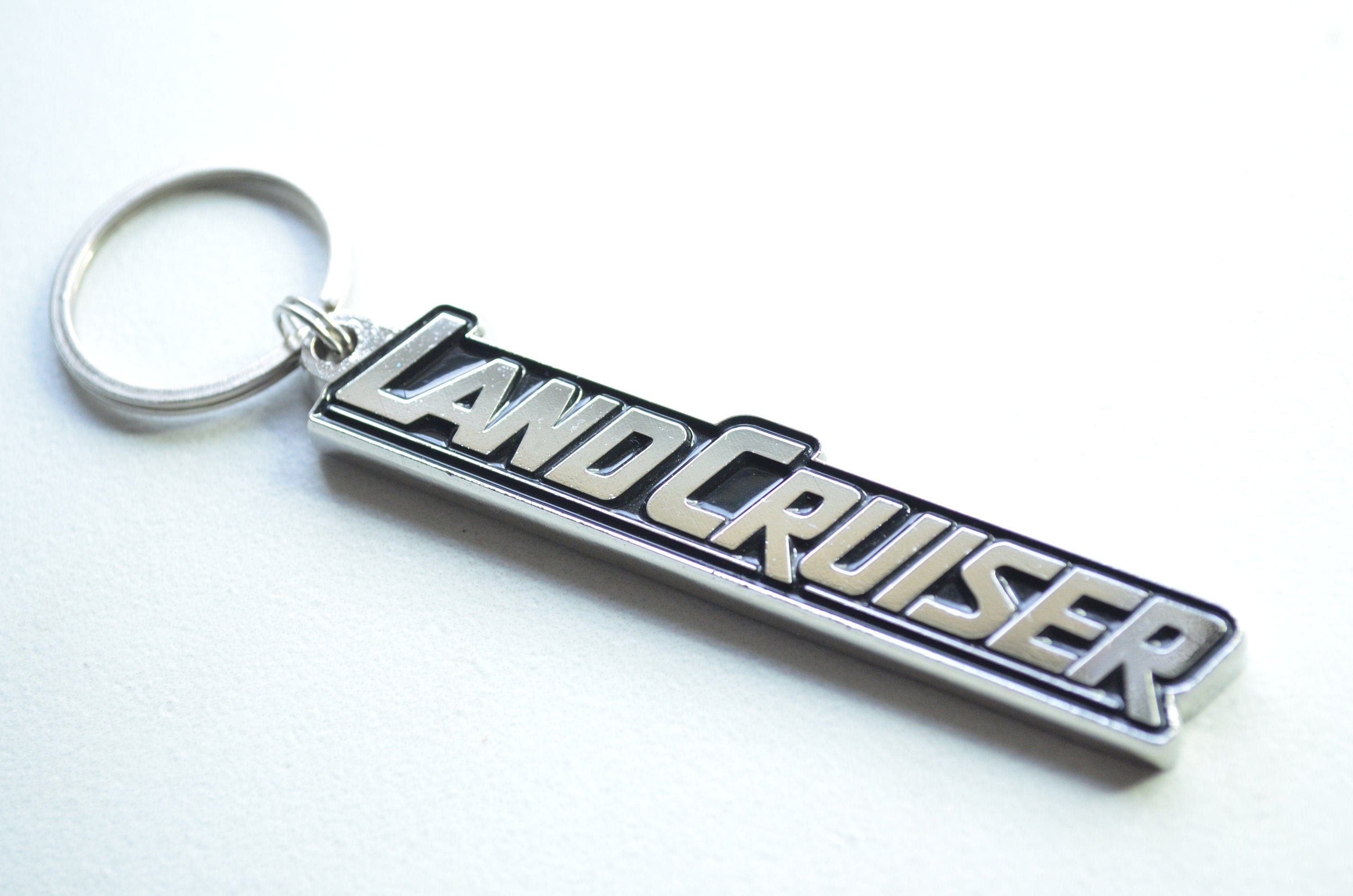 брелок для ключей тойота ленд крузер прадо. Keychain кожа toyota avensis. чехол для смарт-ключа camry v70. брелок toyota land cruiser. брелок land cruiser prado 150.