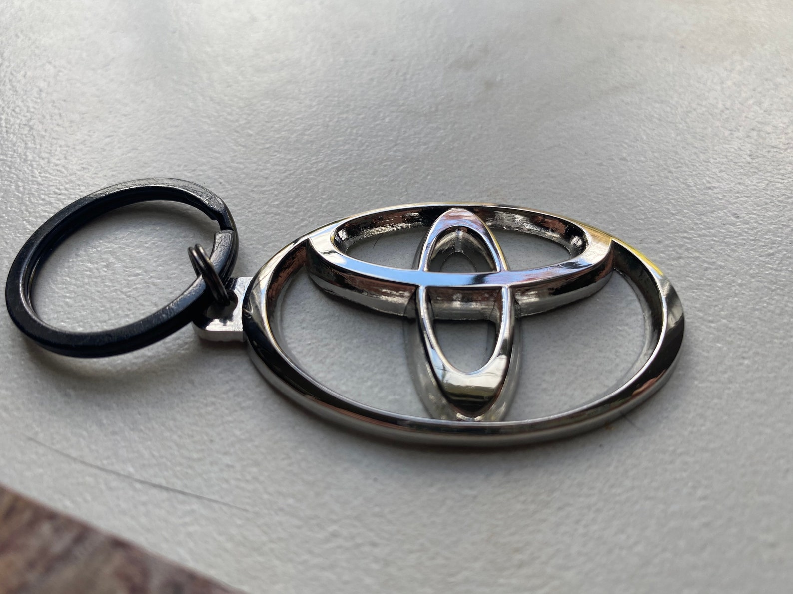 Toyota 3D Logo Metal Keychain by Reefmonkey Etsy
