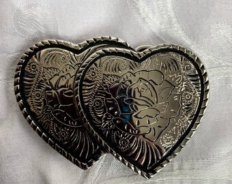 Engraved Triple Hearts Gold Sterling Silver Plated Ladies/' Western Belt Buckle