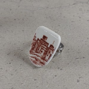 Broken china floral ring, Brown ceramic ring, Chinese porcelain repurposed ring, Broken plate jewelry, Beach Pottery ring