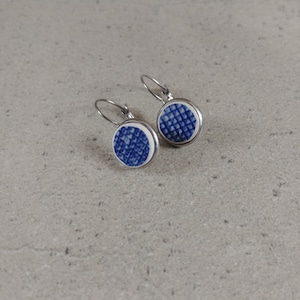Zerbrochener Porzellanschmuck, zerbrochene Tellerohrstecker, runde Keramikohrringe, Porzellanschmuck, chinesische Porzellanohrringe, Ohrstecker