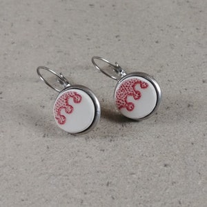 Zerbrochener Porzellanschmuck, Ohrstecker aus zerbrochenem Teller, Runde Keramikohrringe, Porzellanschmuck, chinesische Porzellanohrringe, Ohrstecker