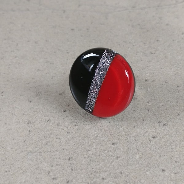 Red Bold Ring, Square Fused Glass Ring, Adjustable Statement Ring, Chunky Geometric Ring, Modern Dichroic Ring, Bold Ring, Glass Large Ring