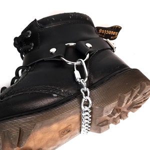 Unisex Black Boot Strap 1.0 and Chain 1/8&quot; Quick Link SINGLE BOOTSTRAP per quantity Gothic Punk Bondage Industrial Deathrock Leather