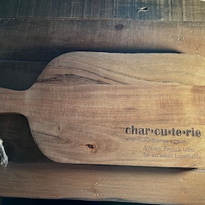 Samhita Acacia Wood Paddle Cutting Boards with Handle for Kitchen, Cheese, and Food Serving Tray, Charcuterie Boards