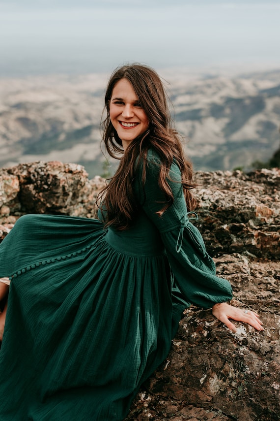 Darla Long Sleeves Green Muslim Cotton Linen Boho Dress Photography Dress Photo Shoot Dress