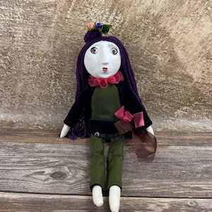 OOAK art doll Lady in green, clay doll, mothers day gift, homemade ornaments, home decor modern, special gift, authors doll by Mommy&#39;s Tried