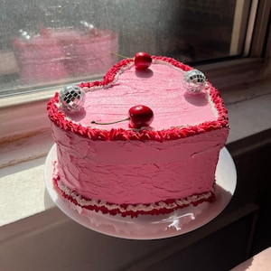 Heart Cake Box