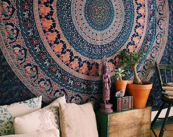 Handmade Cotton Mandala Tapestry: Bohemian Wall Hanging Bedspread