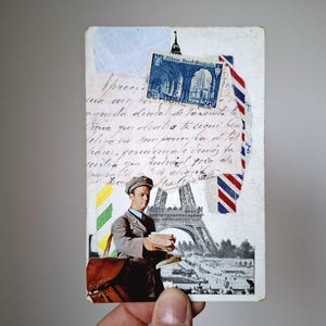Collage sur une carte postale de Paris vintage, souvenir de Paris, petit art original, carte postale modifiée, oeuvre de collage, France, souvenir de la tour Eiffel