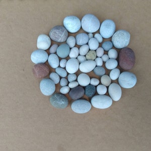 50 Full Bodied Pebbles, Small Spherical Pebbles, Set of Full Bodied Round and Oval Beach Stones for Mosaics, Jewelry Making, Craft Projects