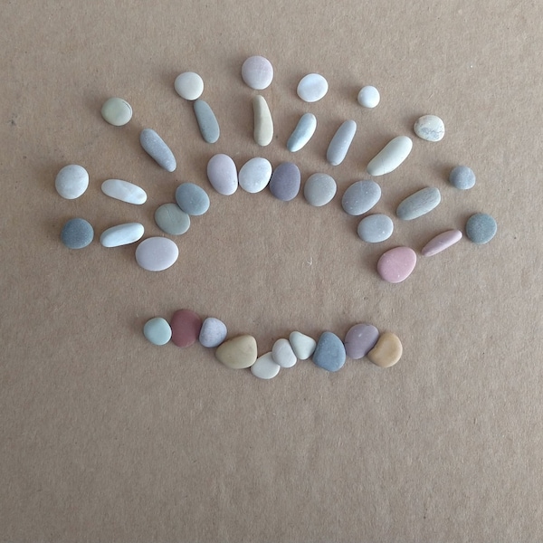 40 Flat Thin Pebbles for Pebble Art, Pebble Art Set, Flat Pebble Stack, Oval, Long, Round, Irregular  Beach Stones in Various Colors