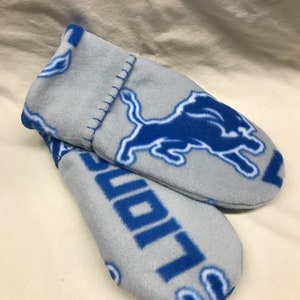Handmade Detroit Lions Fleece Mittens: NFL Apparel