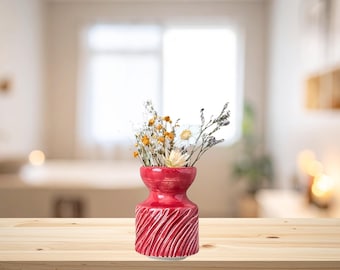 Handmade Ceramic Bud Vase, Decorative Mini Vase