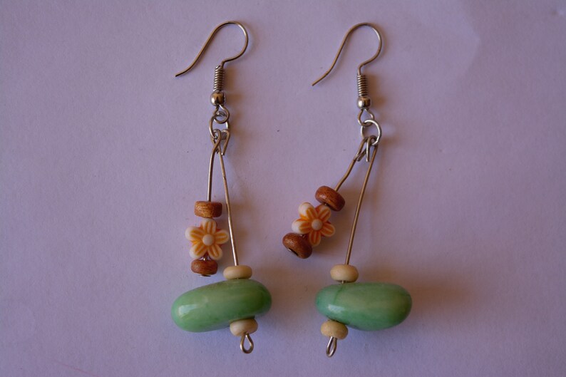 comes with a free shipping worldwide Unique handmade cute colorful stones earrings perfect for present