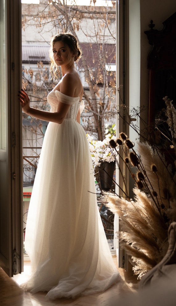 Strapless Wedding Gown Luxury Romantic Bohemian Bride Light Lace
