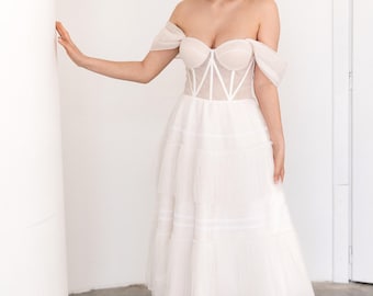 Midi Tulle Corset Wedding Dress: Tea-Length Bridal Gown