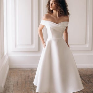 50s wedding dress, minimalist satin bridal gown, tea length cocktail or prom dress