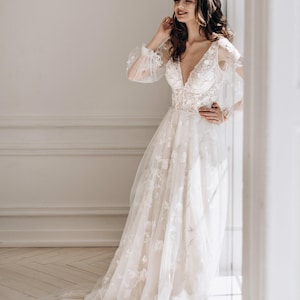 Lace Wedding Dress: V-Neck Long Sleeve Bohemian Bridal Gown