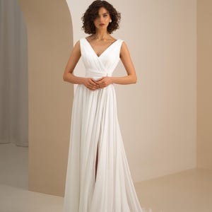 Romantic chiffon wedding dress, A-line trained reception dress, simple wedding dress, casual wedding gown