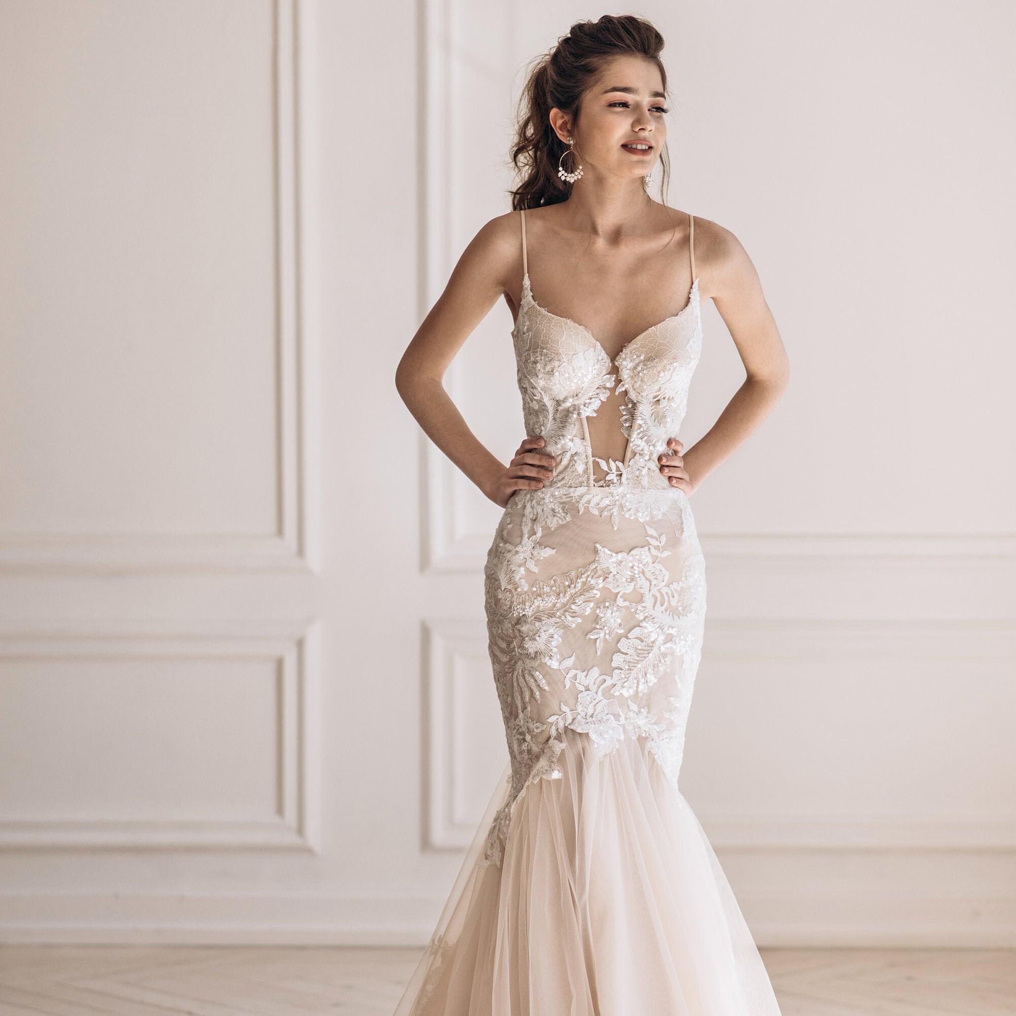 Meerjungfrau Brautkleid, Brautkleid aus Spitze mit offenem Rücken, Boho Brautkleid