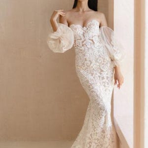 Mermaid wedding dress, Elegant Lace wedding dress, off-shoulder bridal gown, bohemian wedding dress, evening dress
