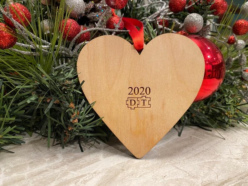 Christmas Ornament Family / Sibling Heart Puzzle Wood Christmas Ornament 2-9 Name Configuration image 3